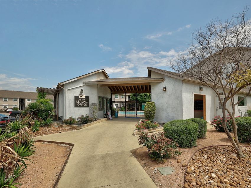 Villas At Quail Creek Apartments, 9036 N. Lamar Dr., Austin, TX RentCafe